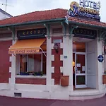 Orange Marine Hotel 2*