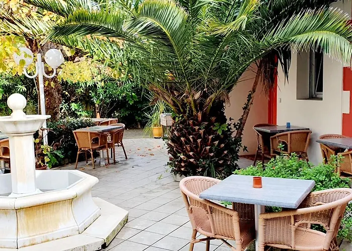 Orange Marine Hotel 2*