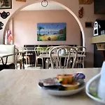 Hotel Orange Marine