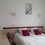 Hotel Orange Marine 2*