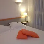 Orange Marine Hotel 2*
