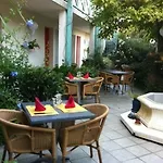 Hotel Orange Marine 2*