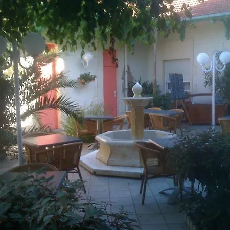 Hotell Orange Marine
