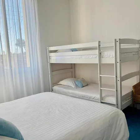 Orange Marine Hotell