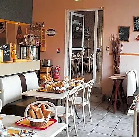 Orange Marine Hotell