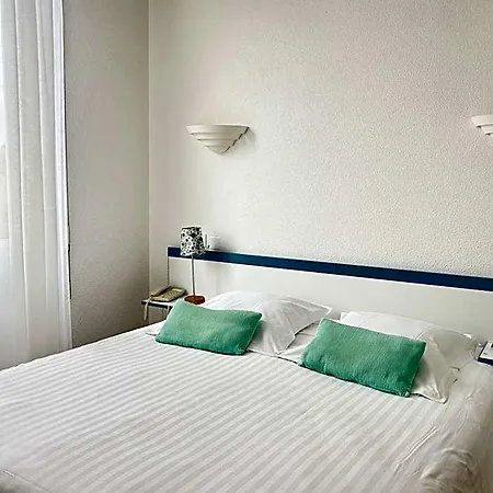 Hotel Orange Marine
