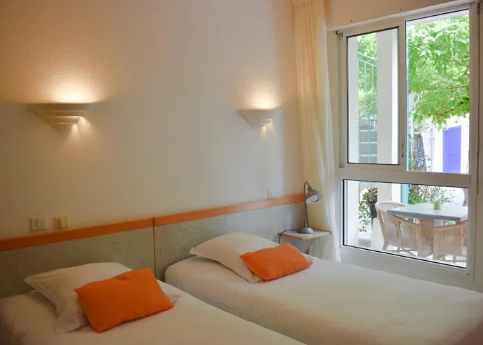 Orange Marine Szálloda 2*