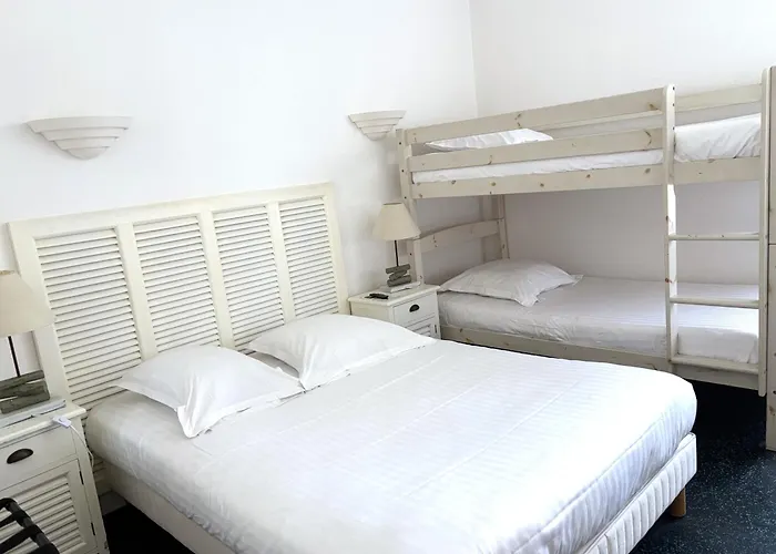 Hotel Orange Marine 2*